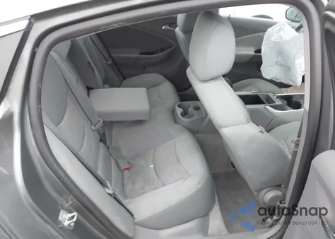 2017 Chevrolet Volt Lt z USA, uszkodzony, nr VIN 1G1RC6S57HU210974